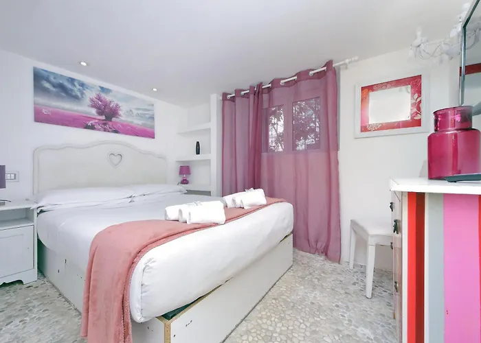 Apartment 4bnb - Domus Colosseo Rom
